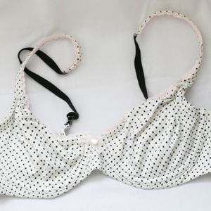 Body By Victoria Secret Bra